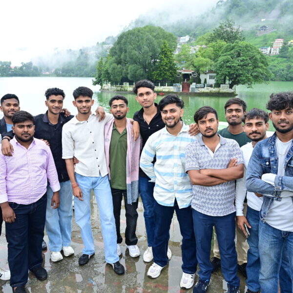 A Delegation of students from ACMT Group of Colleges visited Mind Power University.