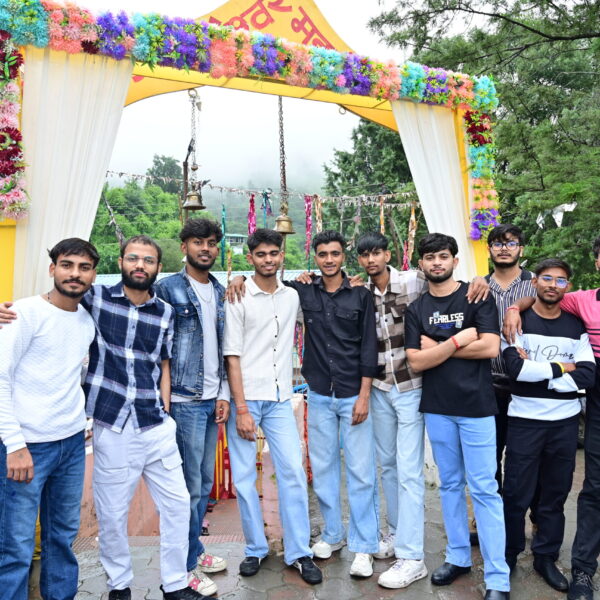 A Delegation of students from ACMT Group of Colleges visited Mind Power University.