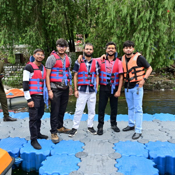 A Delegation of students from ACMT Group of Colleges visited Mind Power University.