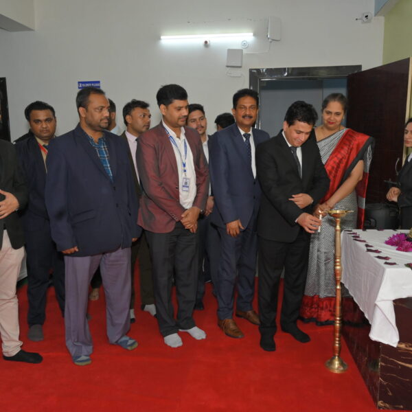 A Delegation of students from ACMT Group of Colleges visited Mind Power University.