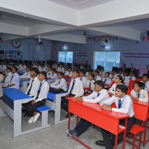 kolkata's Best Colleges Students Visit MPU