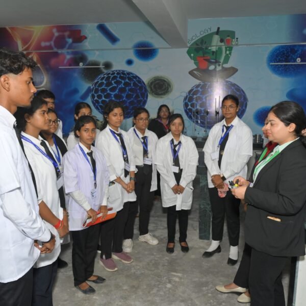 kolkata's Best Colleges Students Visit MPU
