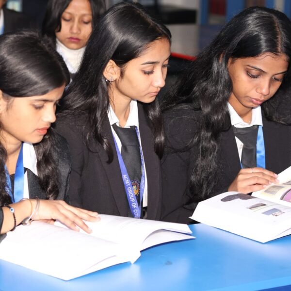 Students from a Well Known Institute Attended an Educational Tour at Mind Power University