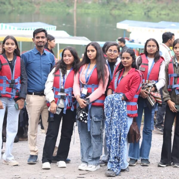 Students Visited Mind Power University for an Educational Tour