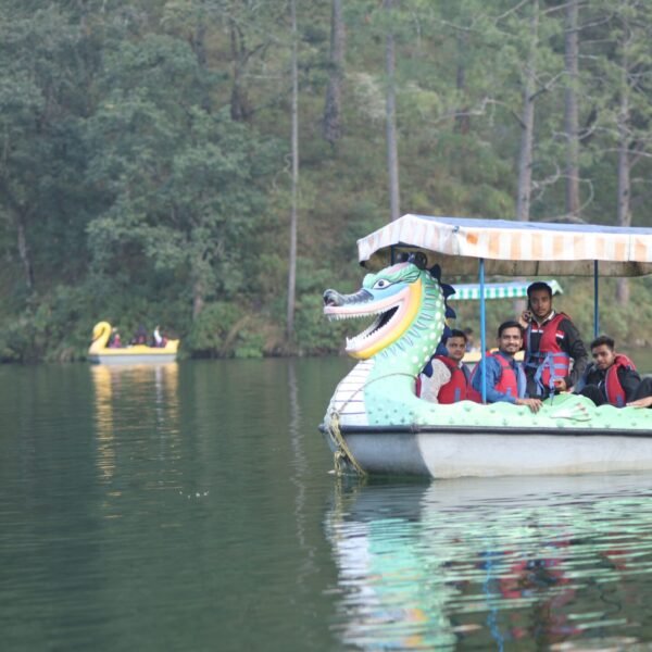 Students Visited Mind Power University for an Educational Tour