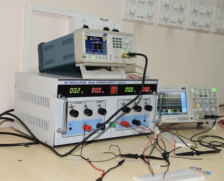 Electronics Lab