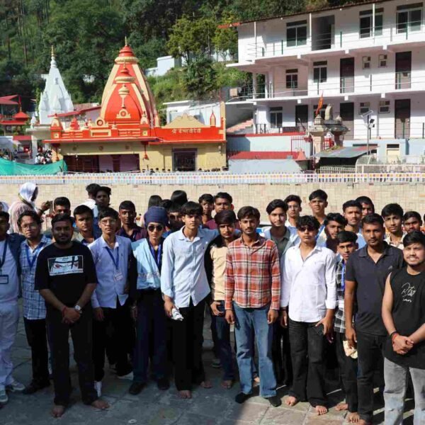 Students Experience University Life at Mind Power University