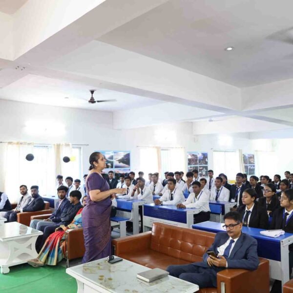 Kolkata Students Experience Campus Life at MPU